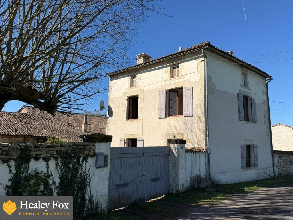 Property photo 1 of 24