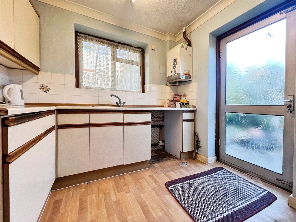 Property photo 3 of 18 Picture No. 01