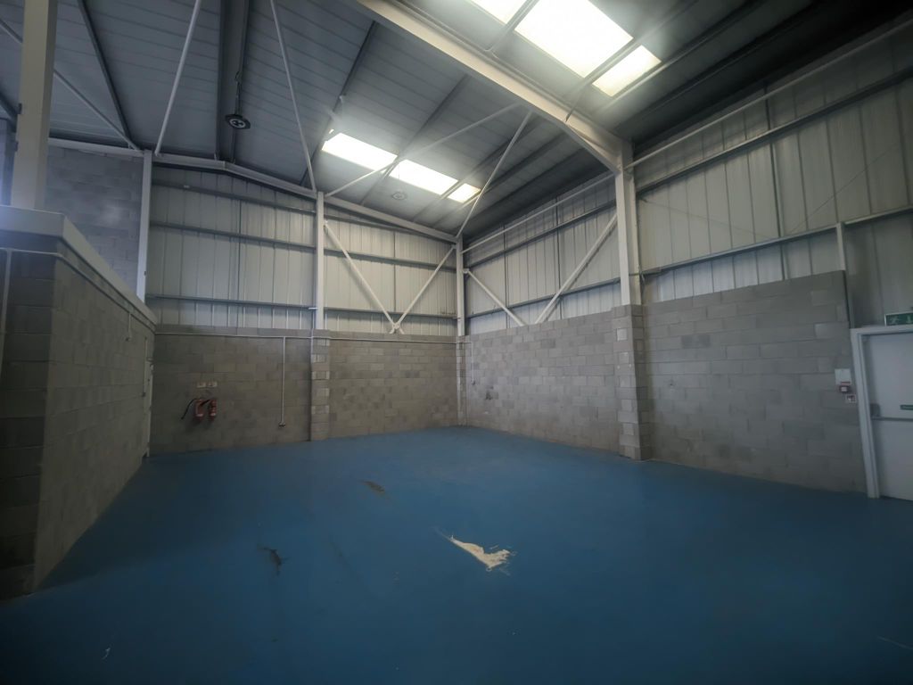 Property photo 2 of 3