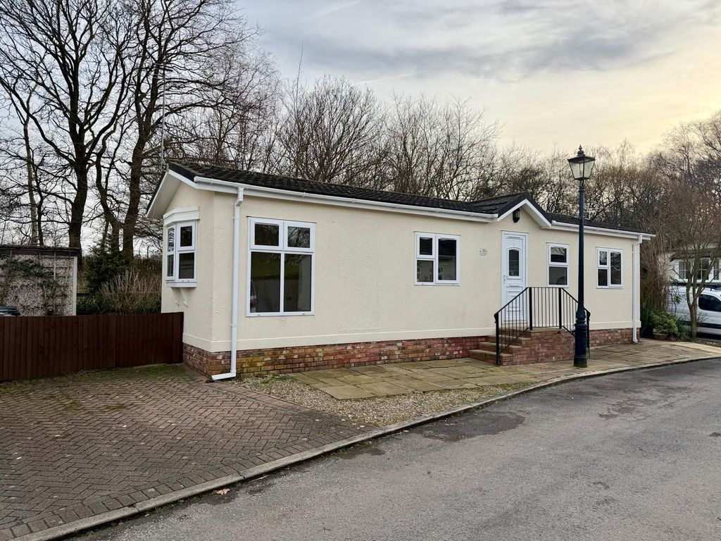 Property photo 3 of 20