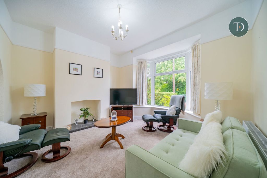 Property photo 3 of 25