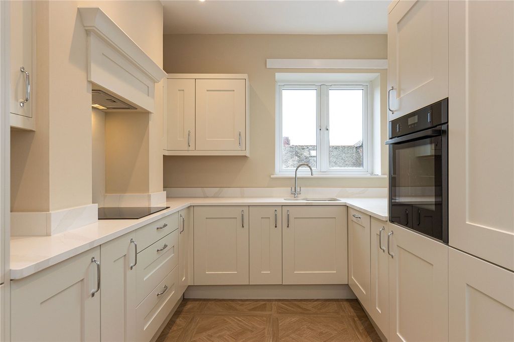 Property photo 1 of 15 Kitchen