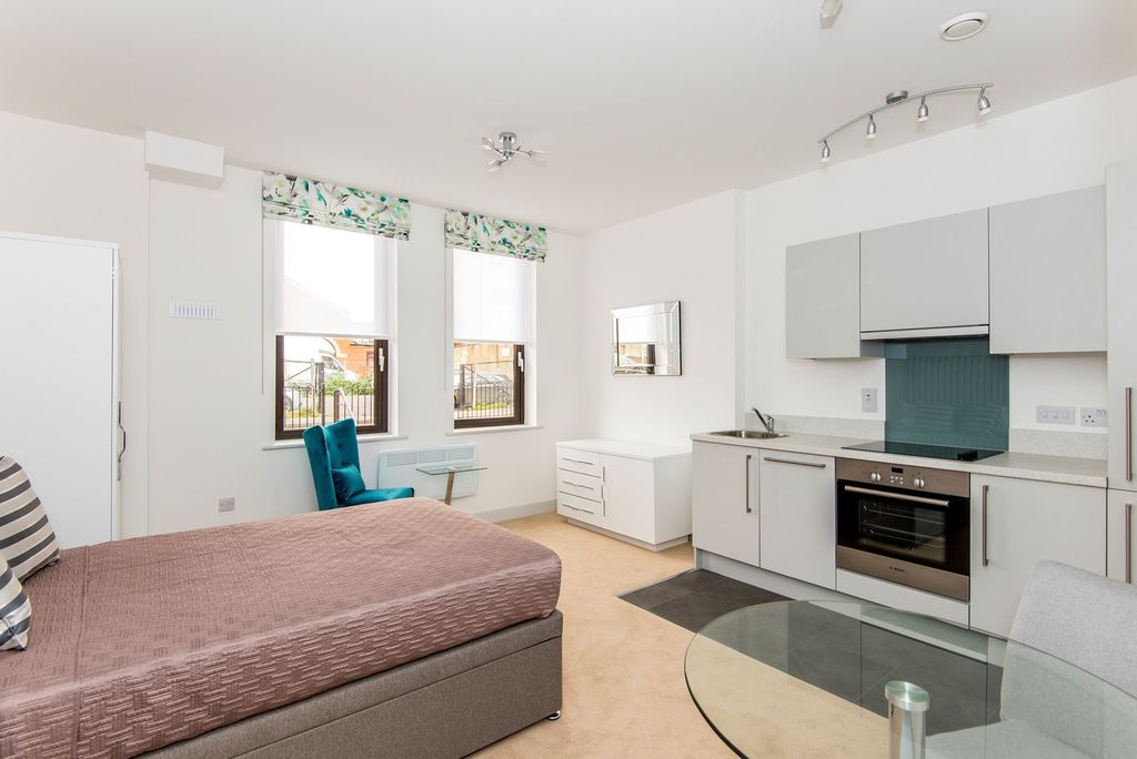 Property photo 3 of 7 Reception Room