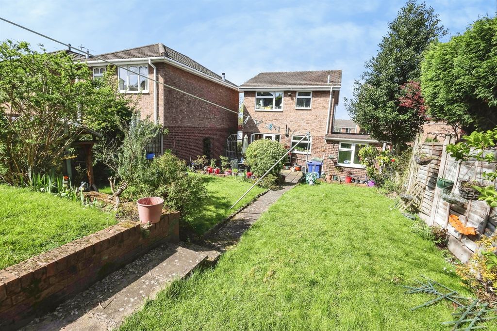 Property photo 2 of 15