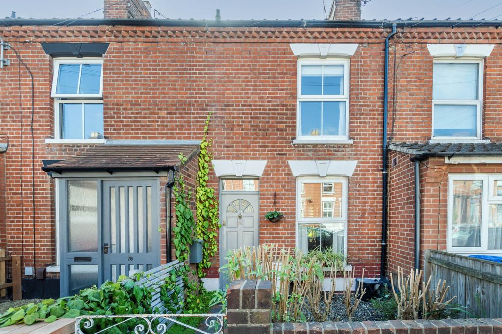 Property photo 1 of 18