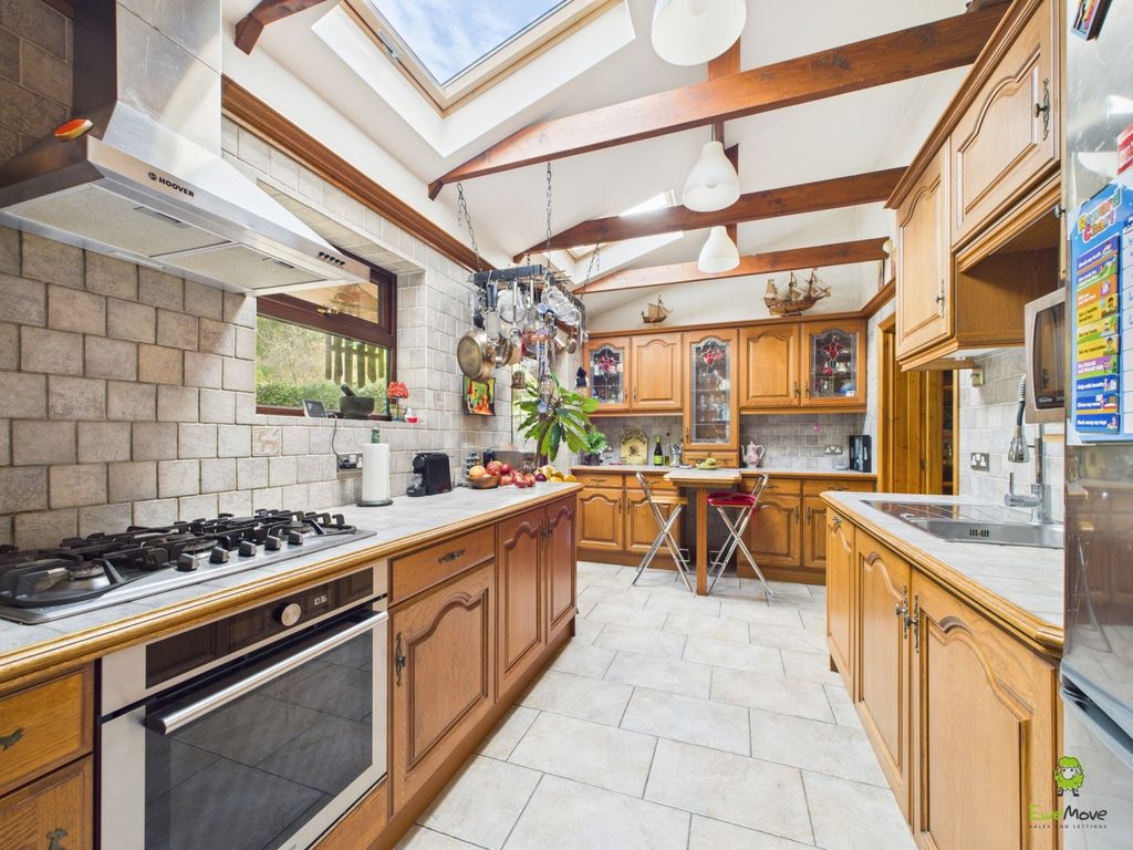 Property photo 3 of 27 Presented By Kevin At Ewemove Bexleyheath And Dart