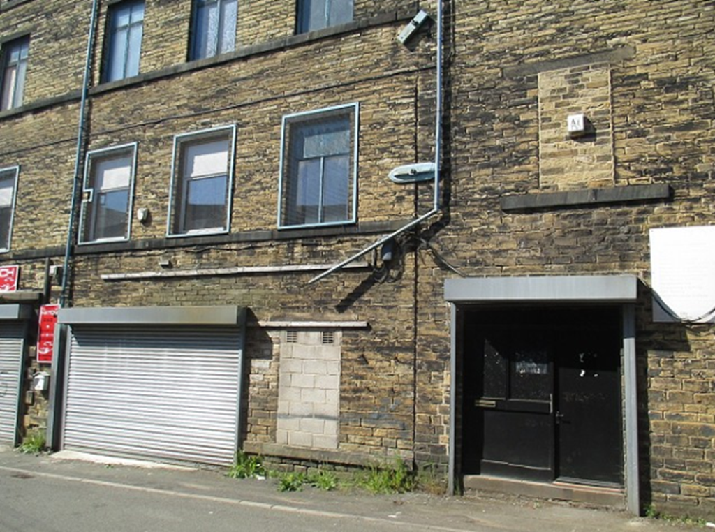 Property photo 1 of 6