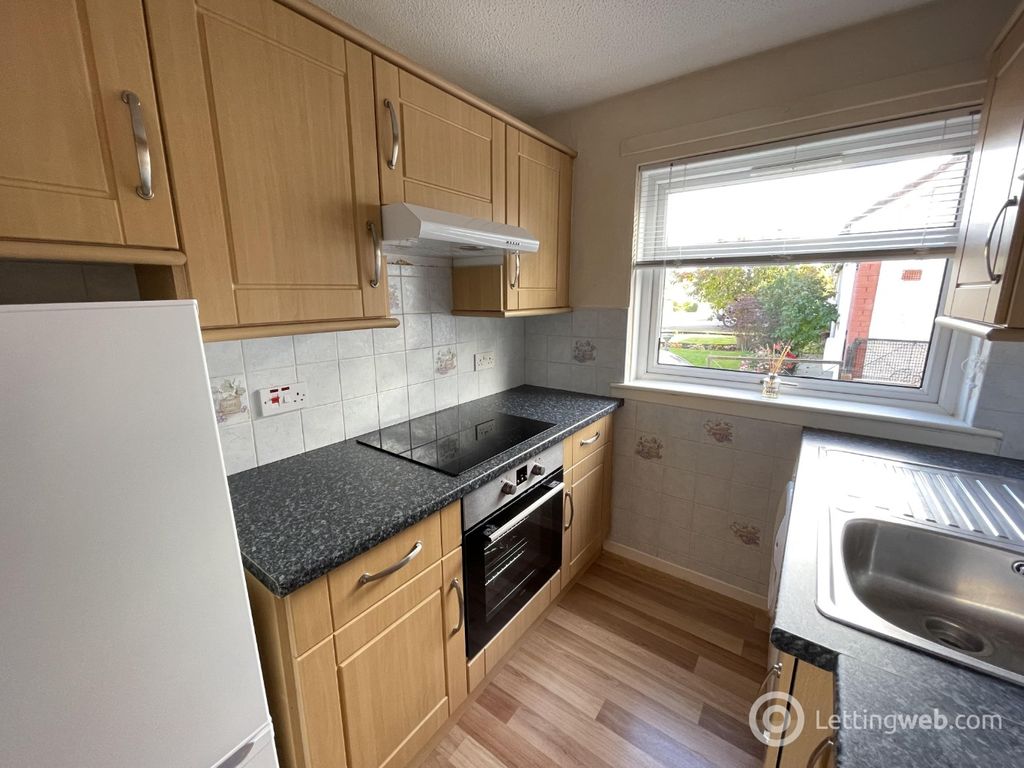 Property photo 3 of 9 Photo 3