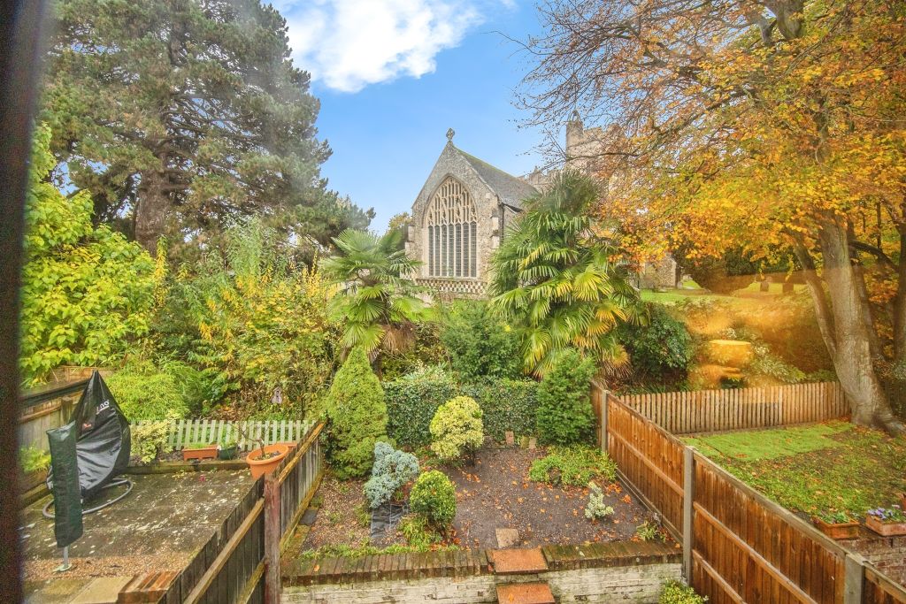 Property photo 3 of 17