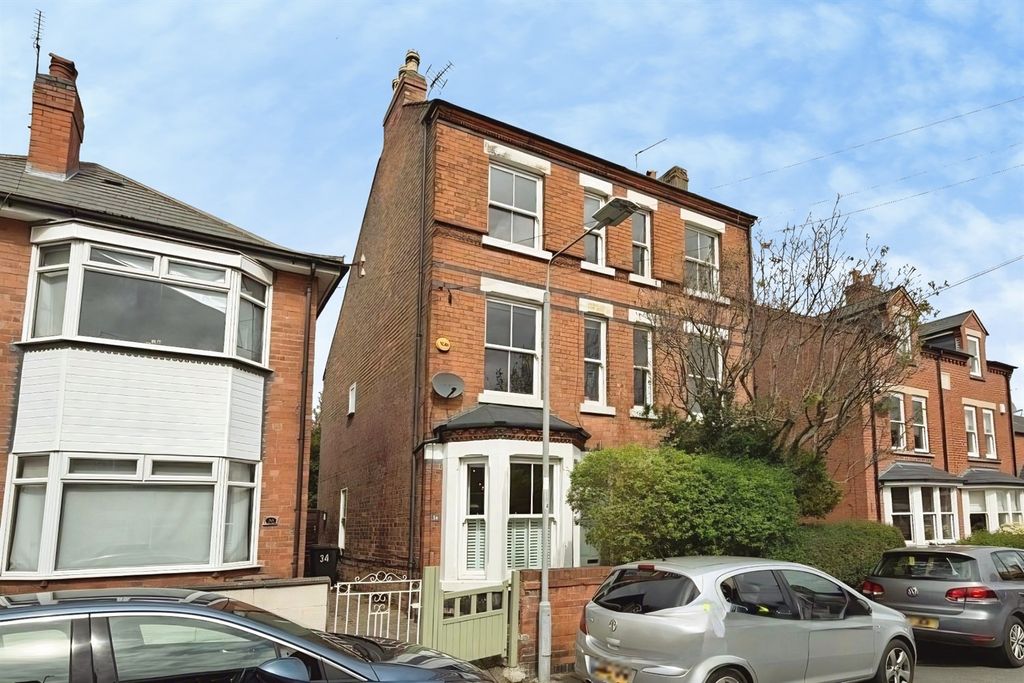 Property photo 2 of 42 (Main)