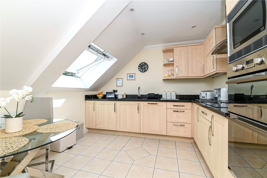 Property photo 2 of 15 Picture No. 03