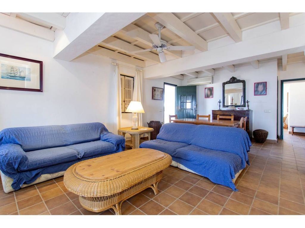 Property photo 3 of 30