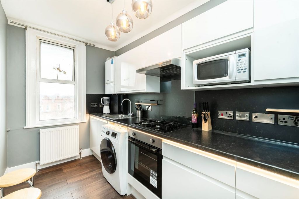 Property photo 2 of 2