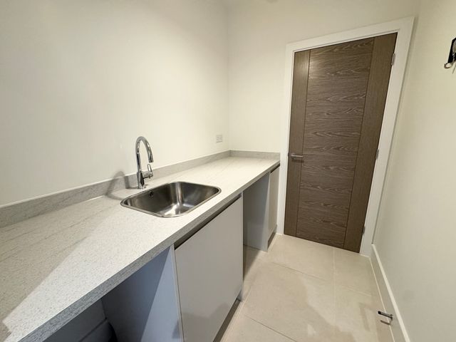 Additional image 5 of 3 bed semi-detached house to rentThe Green, Exeter EX2