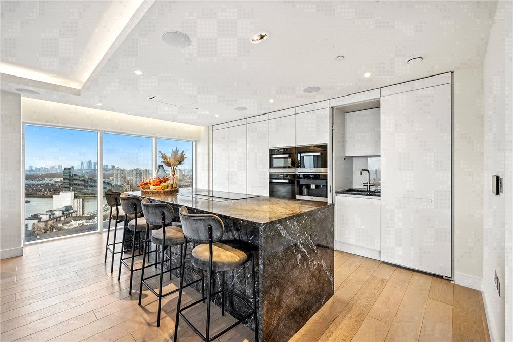 Property photo 3 of 14 Open Plan Kitchen