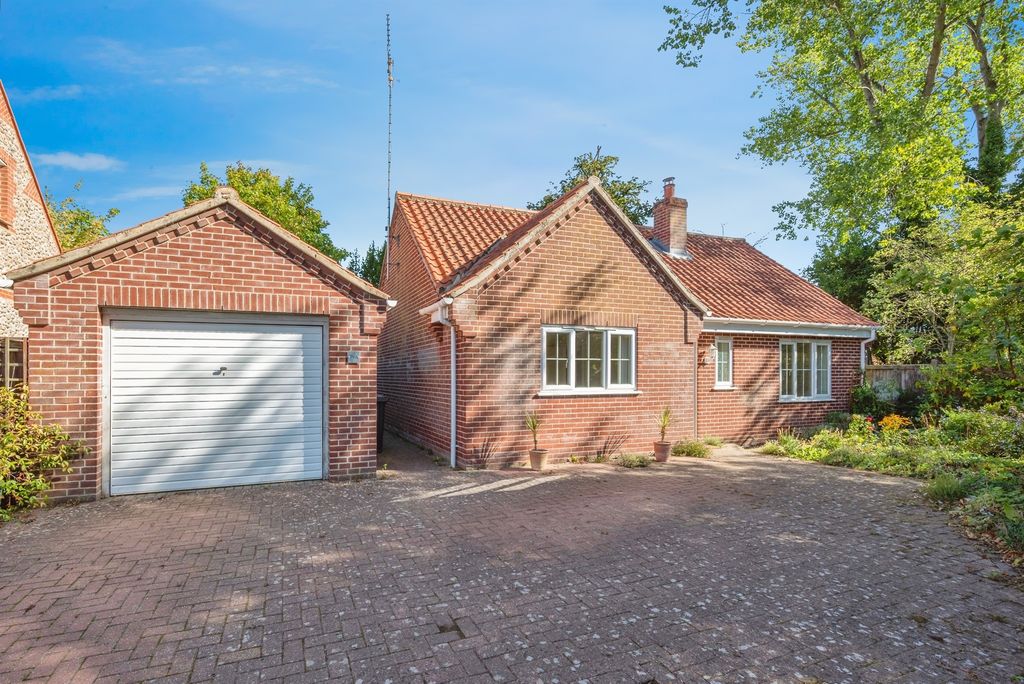 Property photo 1 of 15