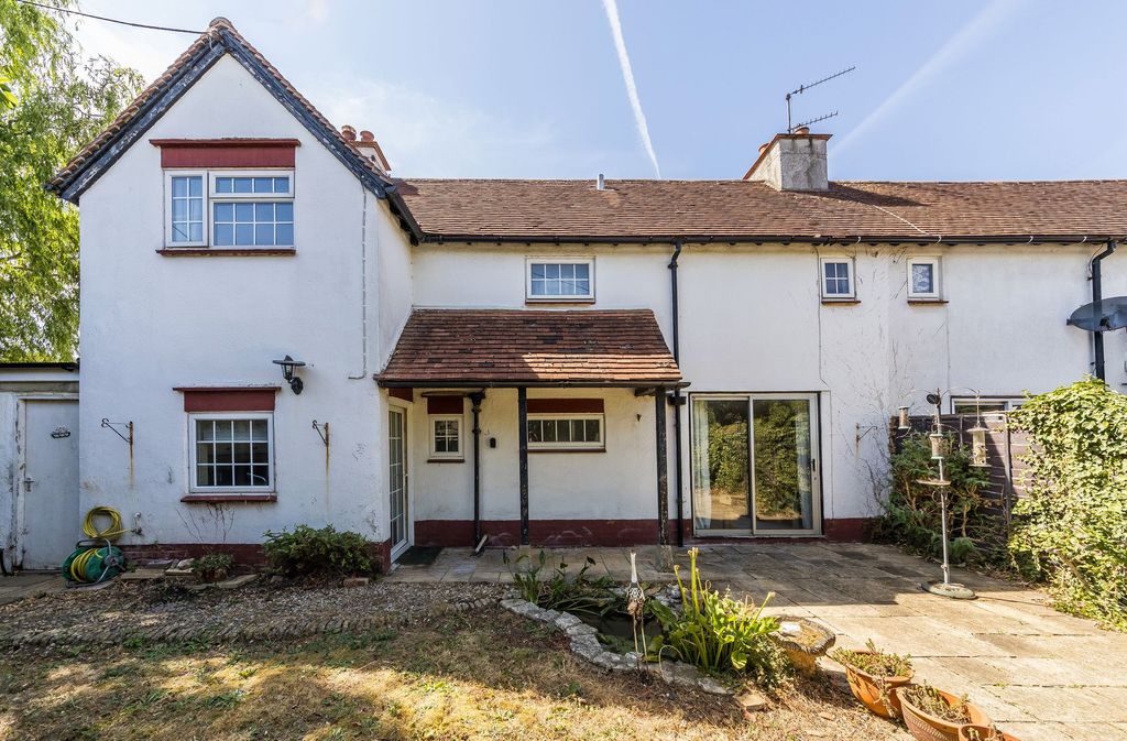 Property photo 2 of 24