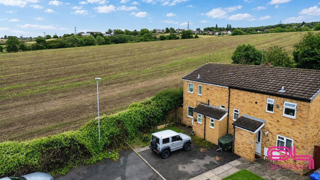Property photo 1 of 24 Osprey Close, Winshill (6).Jpg