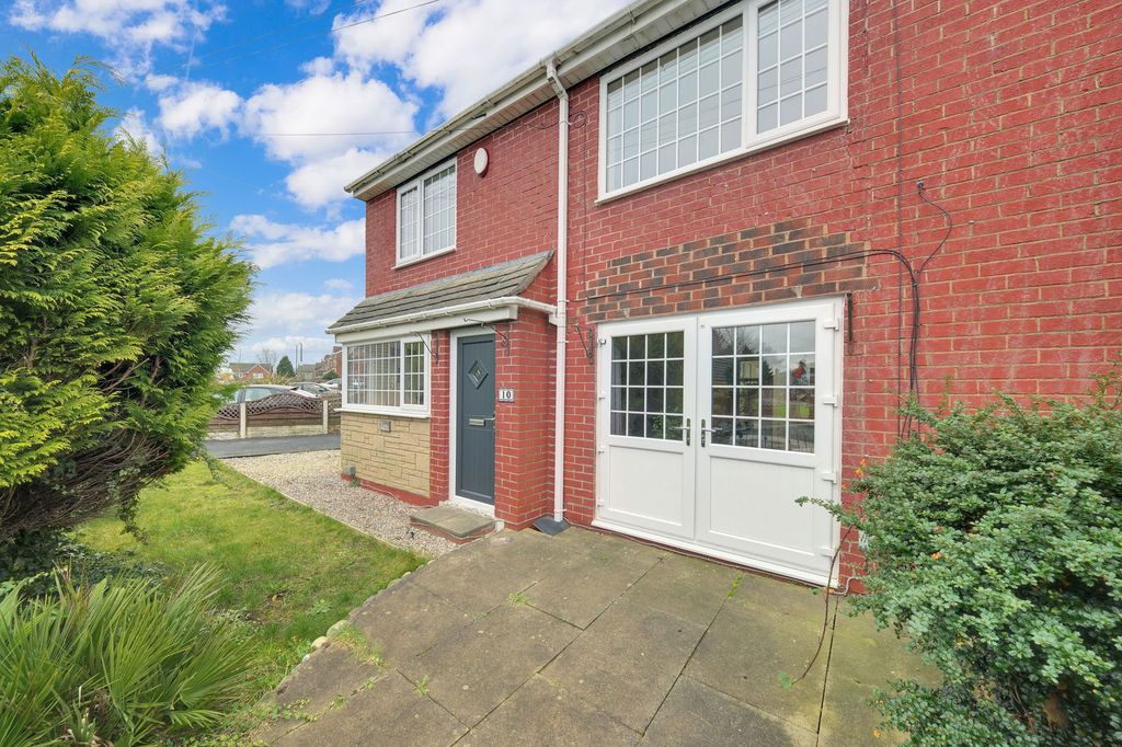 Property photo 1 of 19