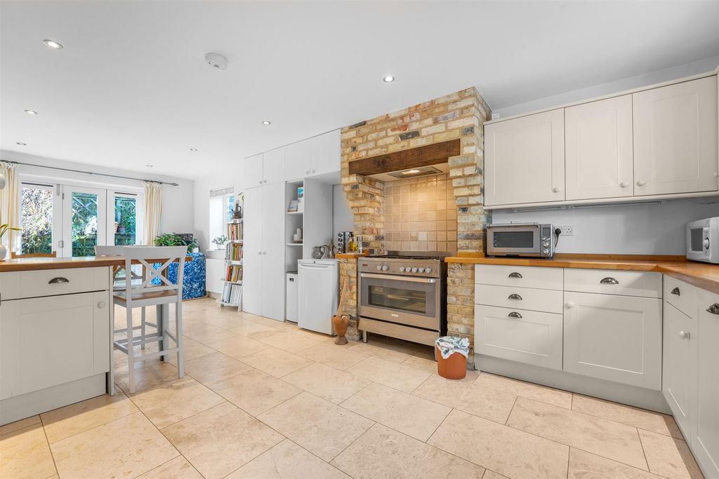 Property photo 2 of 15 Hixet Lodge-37.Jpg