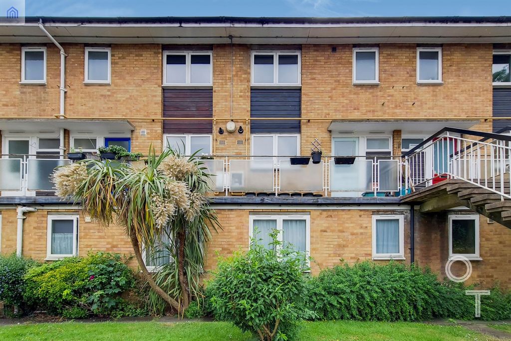 Property photo 1 of 7 Exterior (Main)