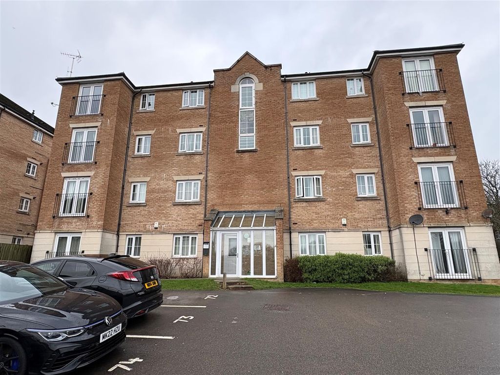 Property photo 1 of 11