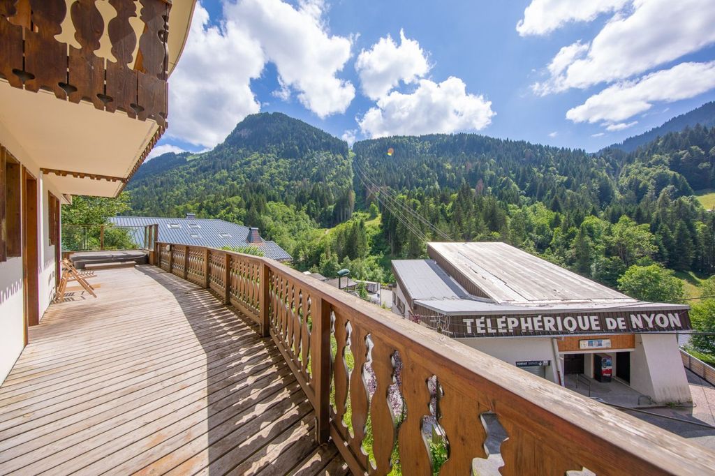 Property photo 3 of 11 Morzine Chalet For S