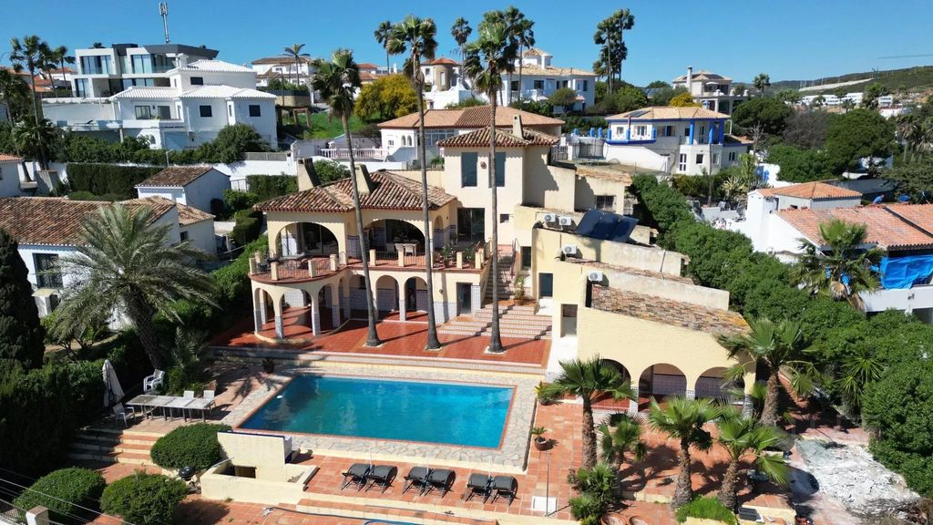 Property photo 1 of 30