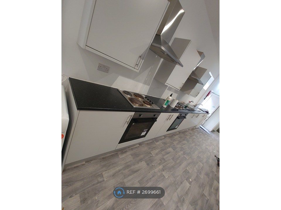 Property photo 2 of 2