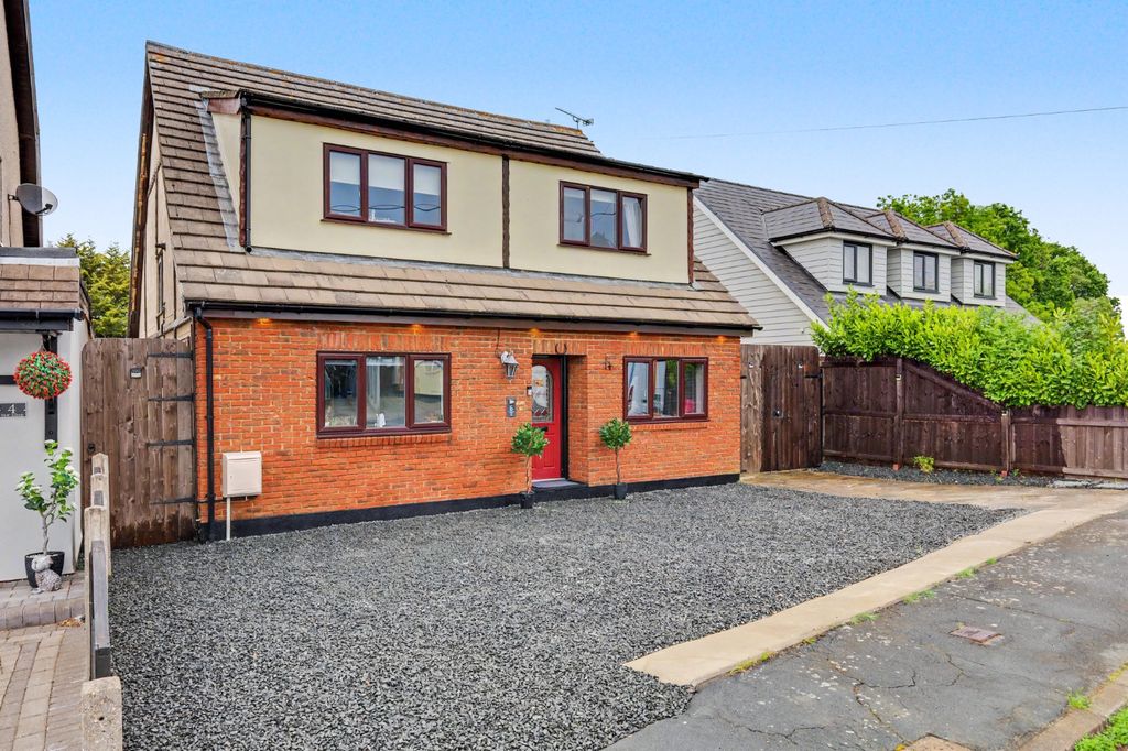 Property photo 1 of 24 4854800