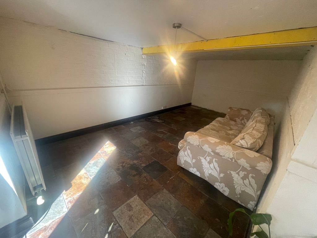 Additional image 13 of 5 bed detached house to rentConiscliffe Road, Darlington DL3