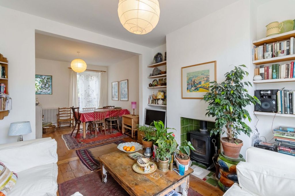 Property photo 3 of 17 Untitled 1.Jpg