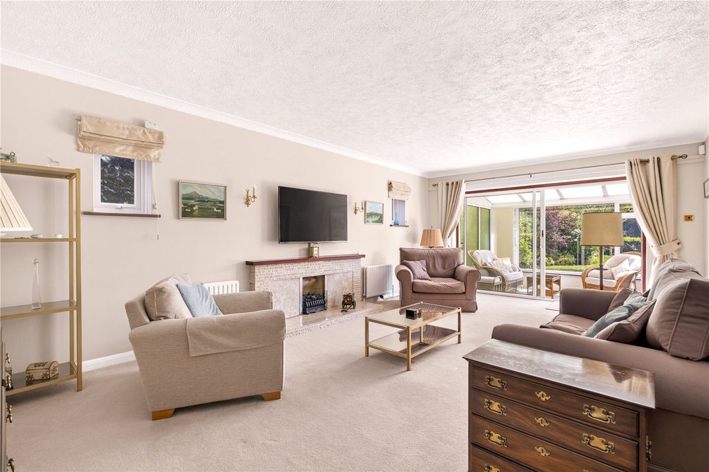 Property photo 3 of 40 Picture No. 64