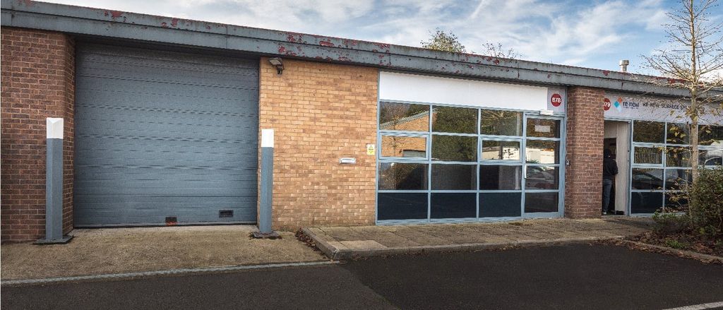 Property photo 1 of 3 878 Plymouth.Jpg