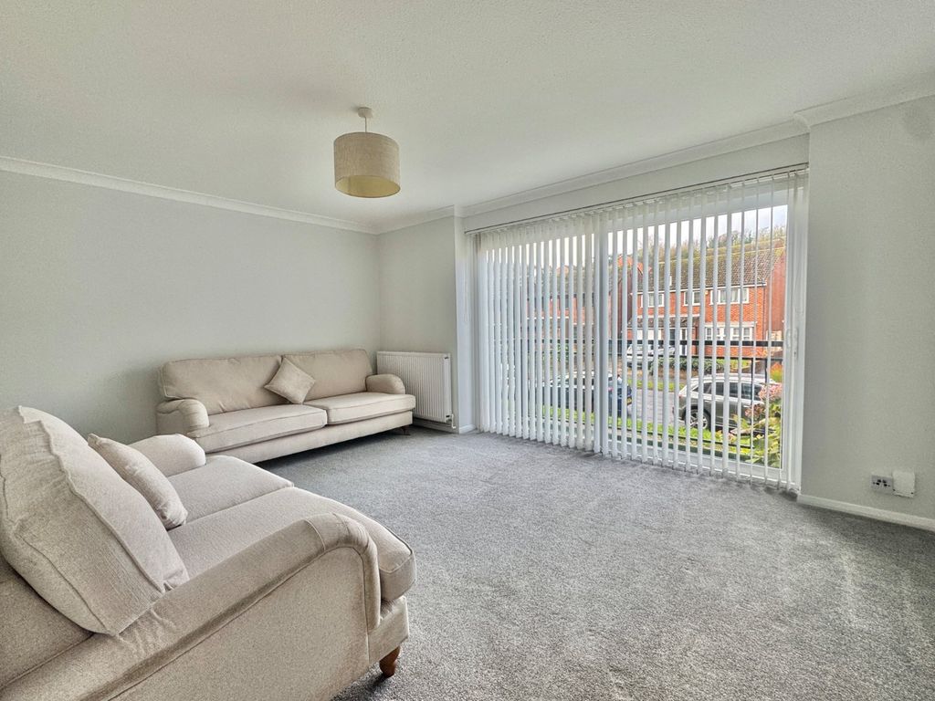 Property photo 3 of 8 Living Room