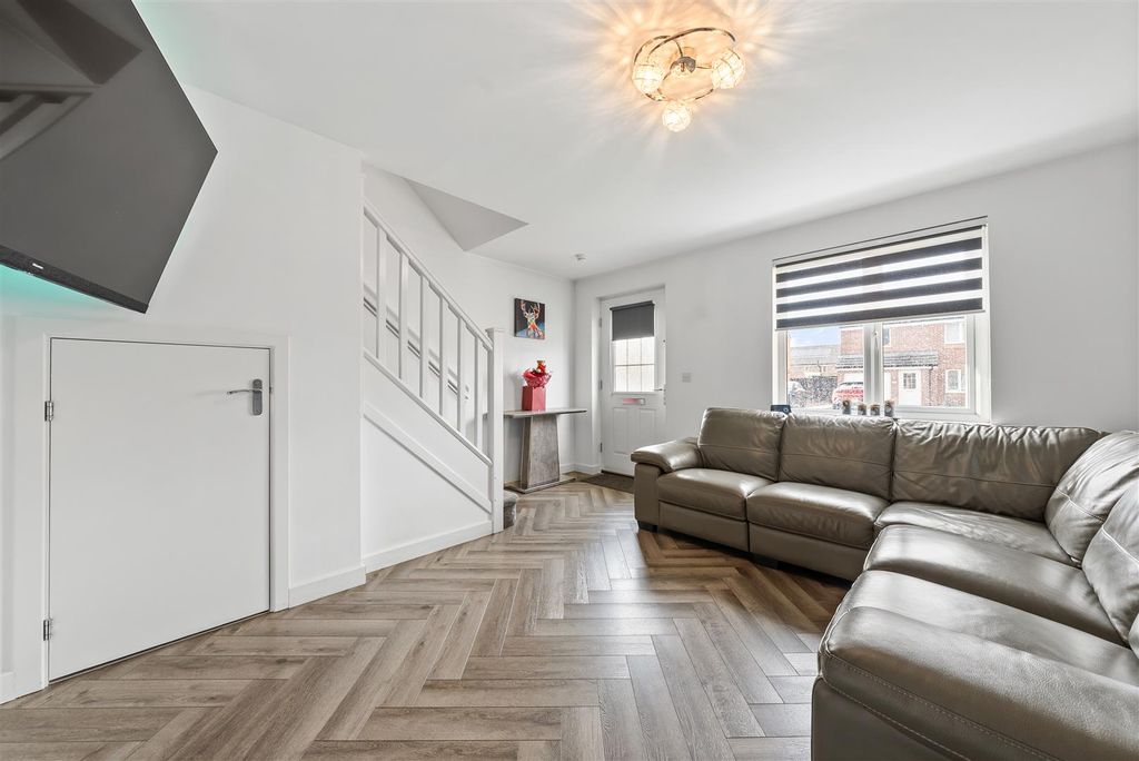 Property photo 3 of 18 Dsc00722.Jpg