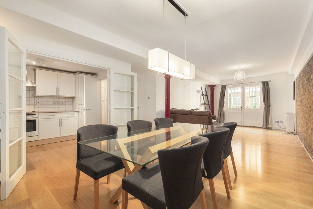 Property photo 2 of 9 Dundee Court F29 ...