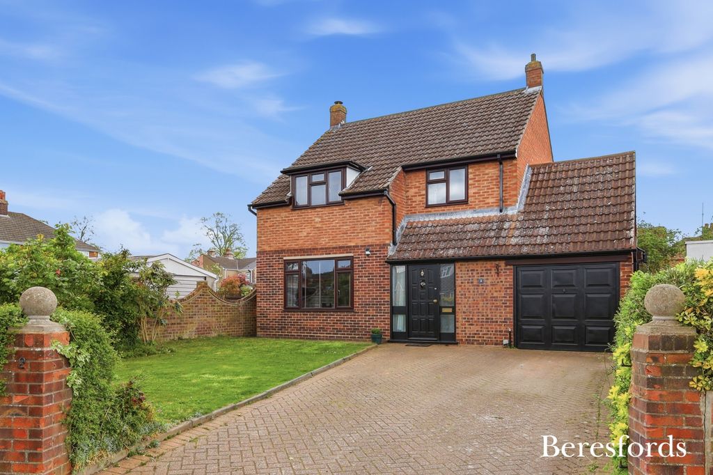 Property photo 1 of 32 Front