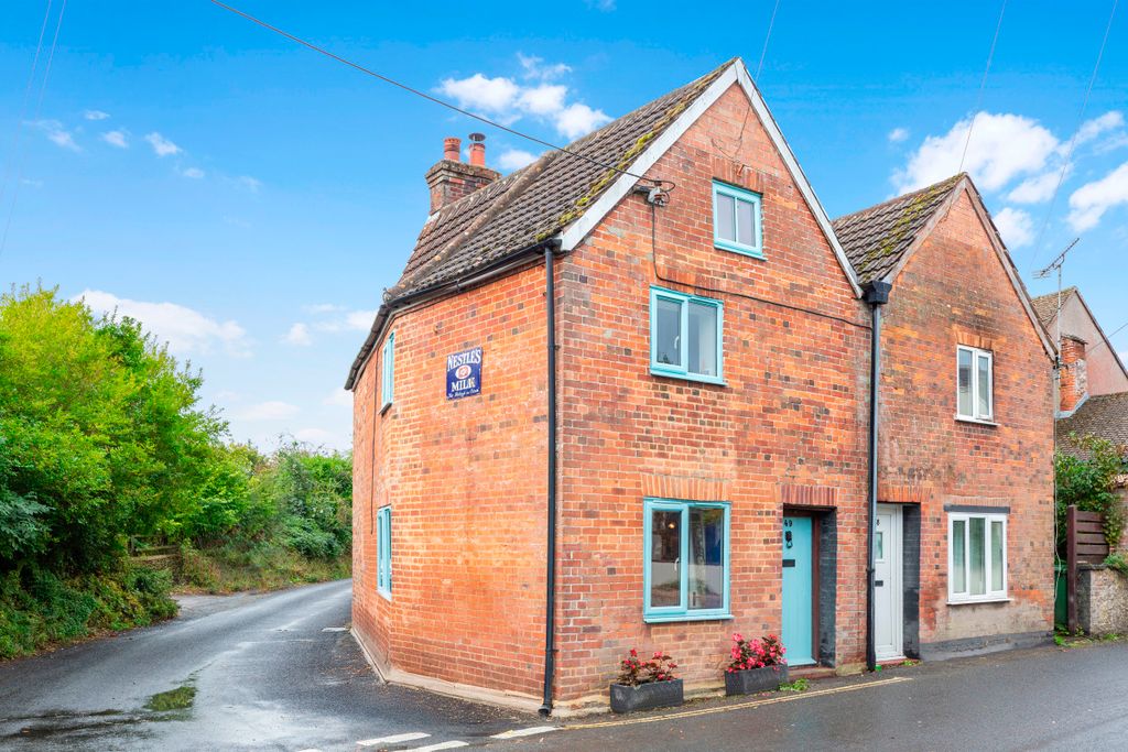 Property photo 1 of 13