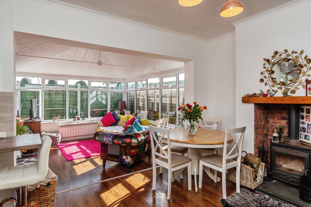 Property photo 3 of 23 Pbox-Img.Jpg