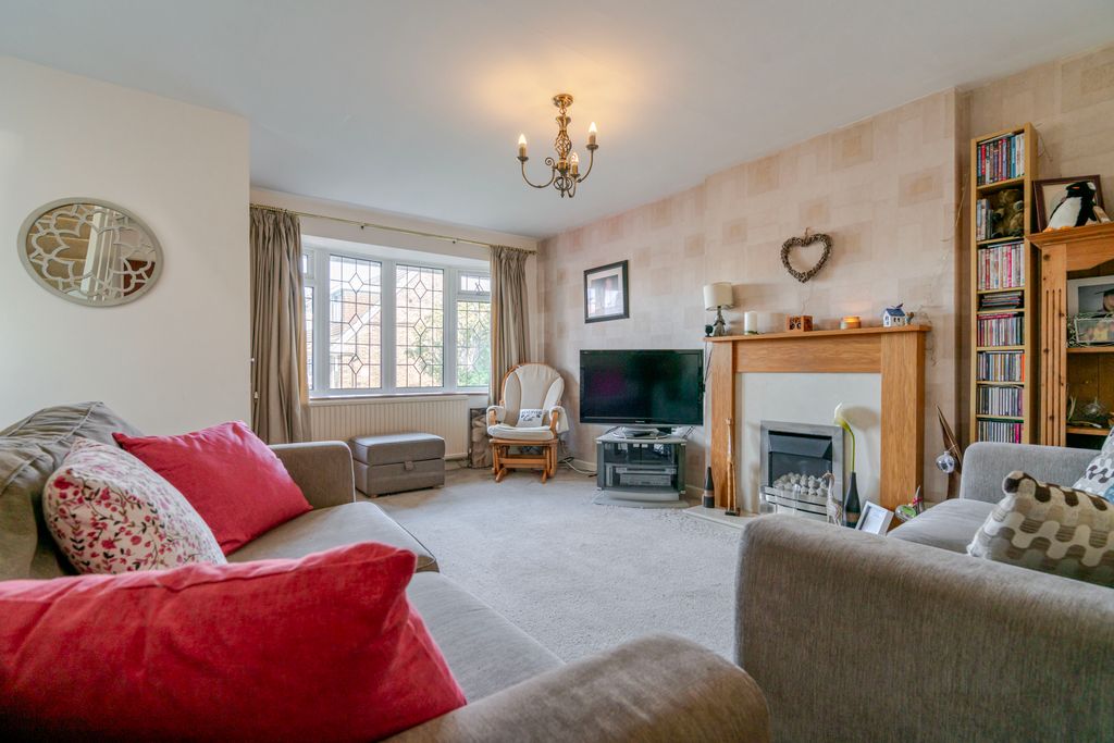 Property photo 3 of 22