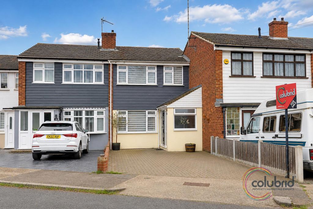 Property photo 1 of 16