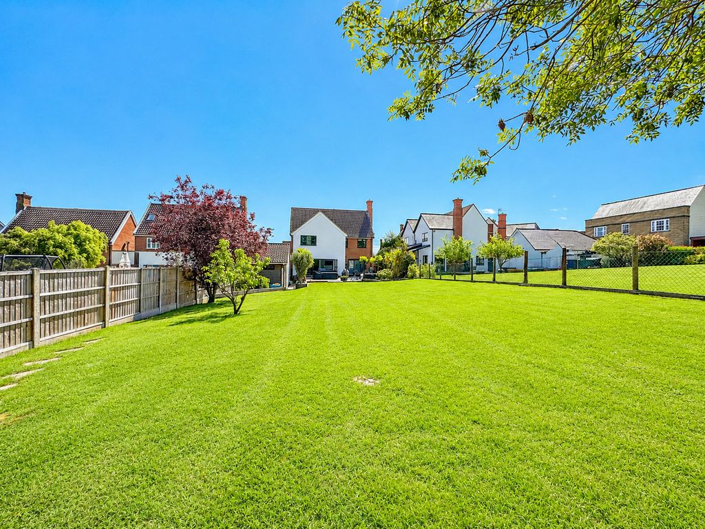 Property photo 3 of 31