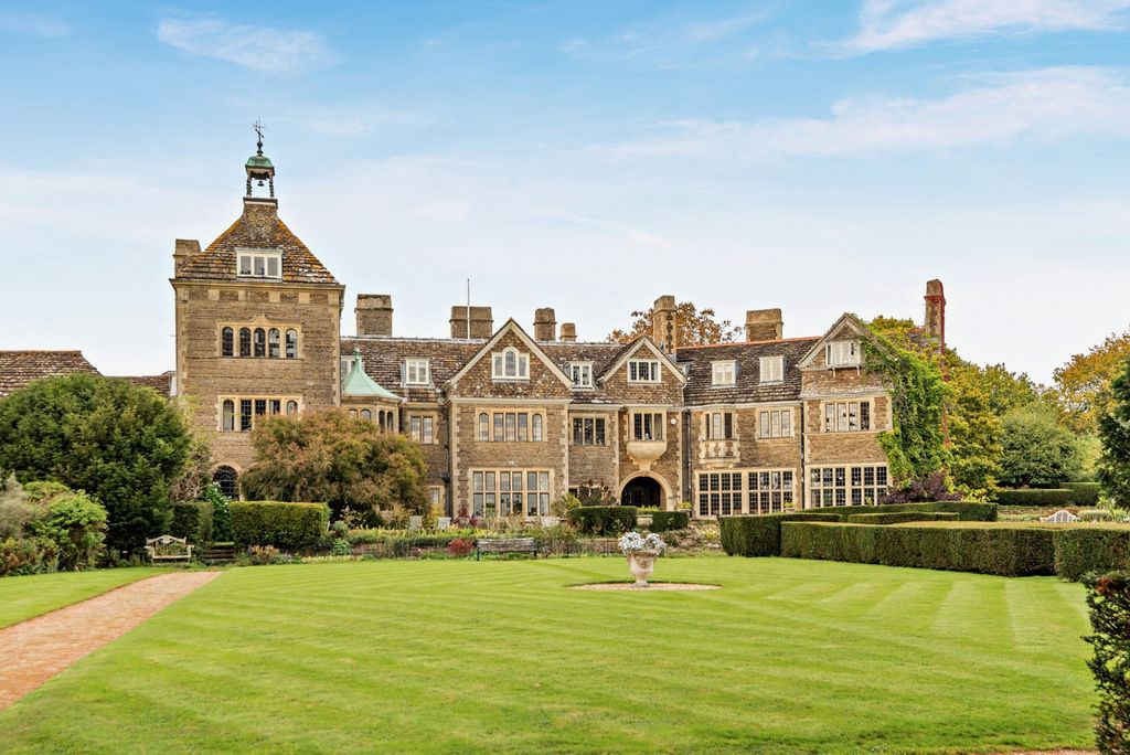 Property photo 2 of 33 Picture No. 75