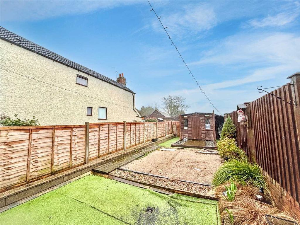 Property photo 3 of 18