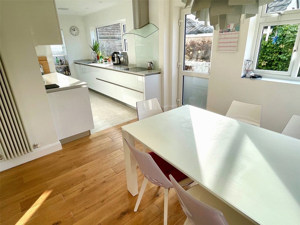 Property photo 3 of 23 Kitchen Diner