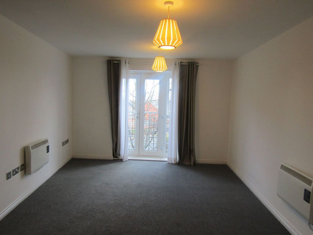 Property photo 2 of 6