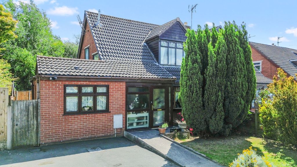 Property photo 1 of 30