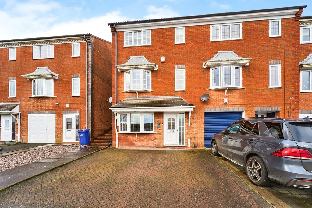 Property photo 1 of 20