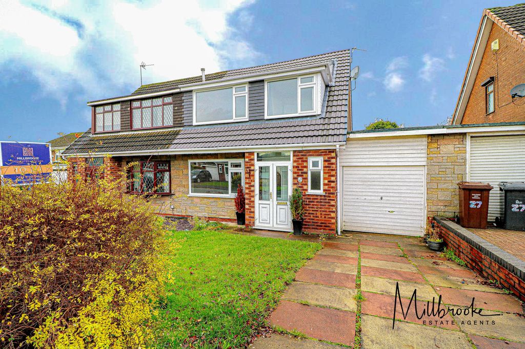 Property photo 1 of 27
